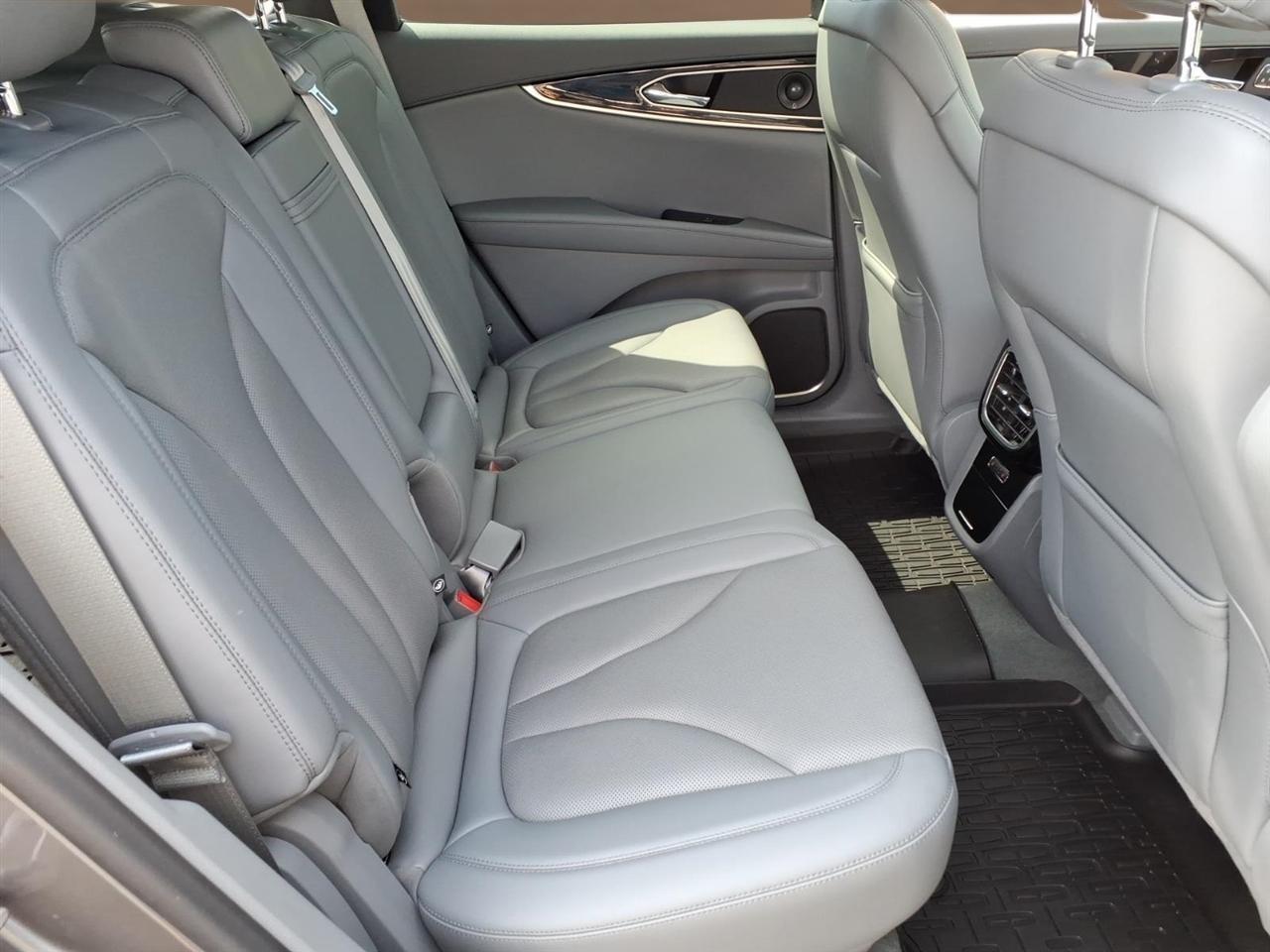 Lincoln Nautilus Reserve AWD 2022