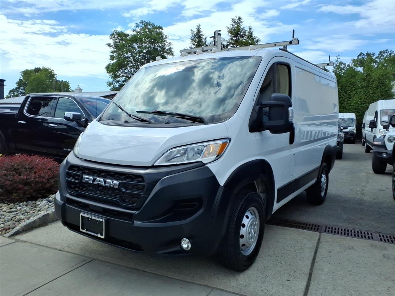 Ram Truck ProMaster Cargo Van 1500 Low Roof 118" WB 2023