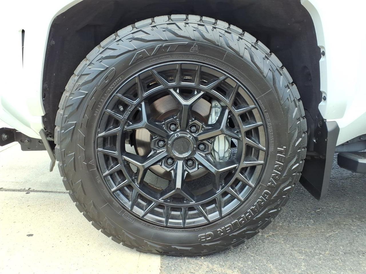 Toyota 4Runner TRD Off Road Premium 4WD (Natl) 2025