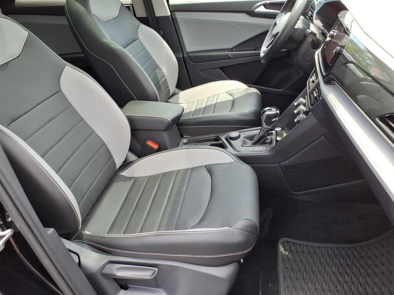 Volkswagen Taos SEL 4MOTION *Ltd Avail* 2023