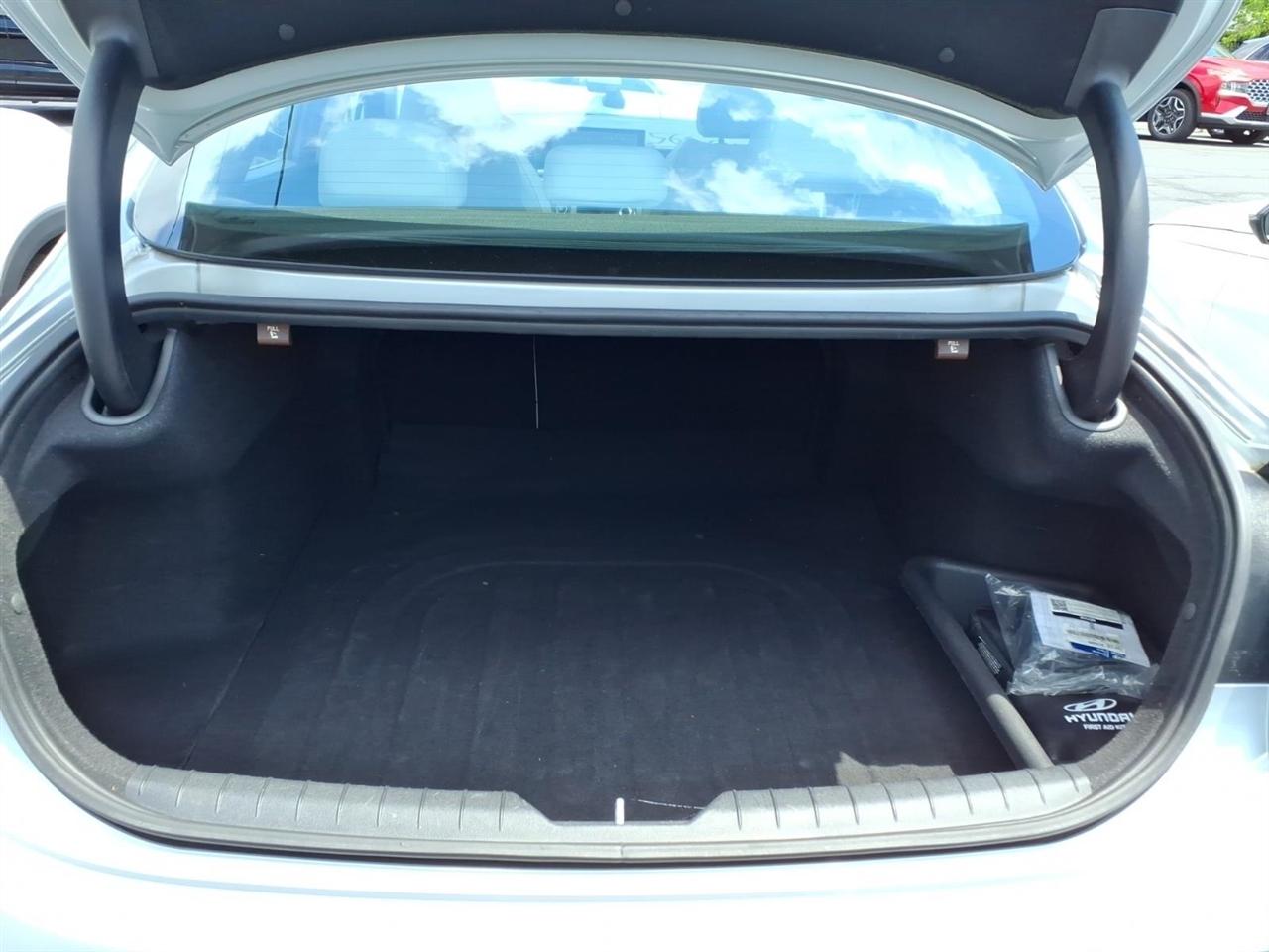 Hyundai Sonata SEL 2.5L FWD 2024