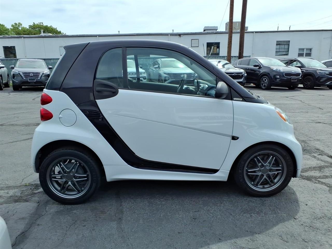 Smart Fortwo 2dr Cpe Passion 2015