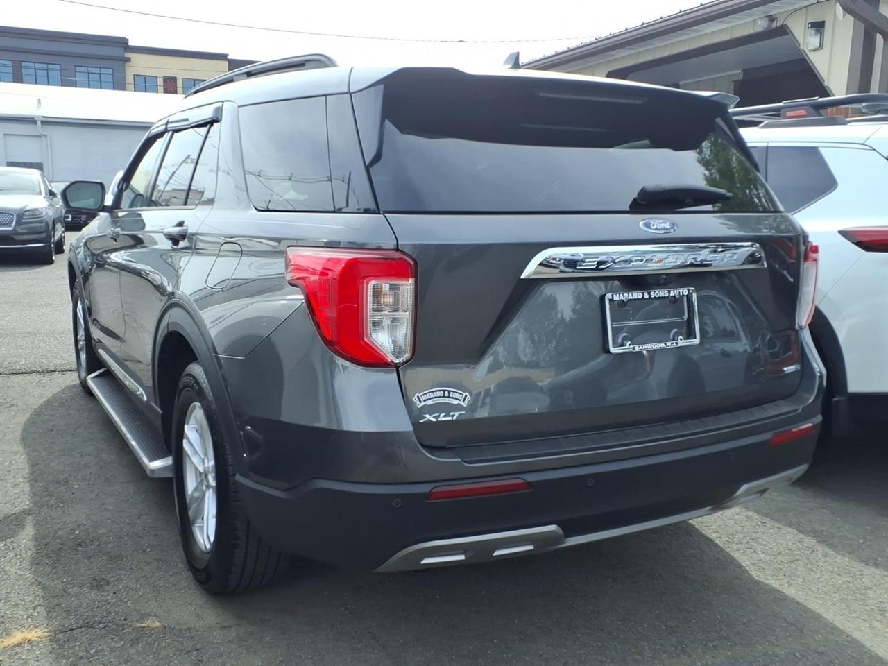 Ford Explorer XLT 4WD 2020