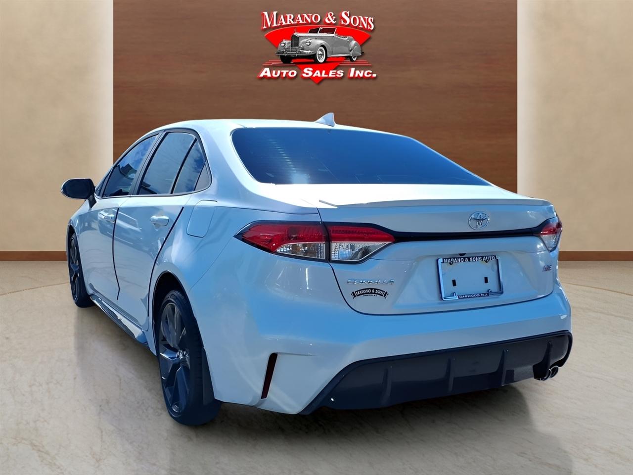 Toyota Corolla SE CVT (Natl) 2026