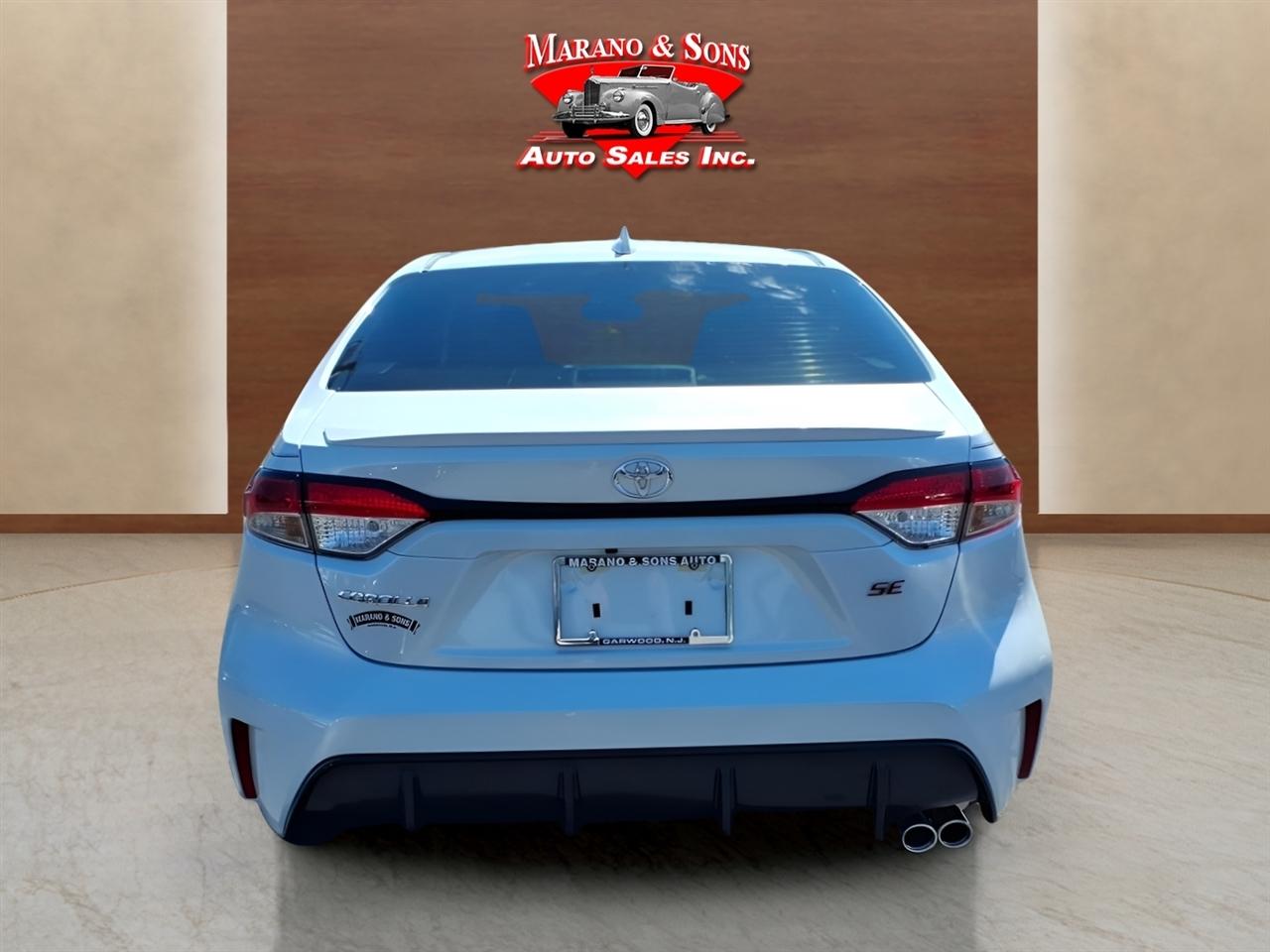 Toyota Corolla SE CVT (Natl) 2026