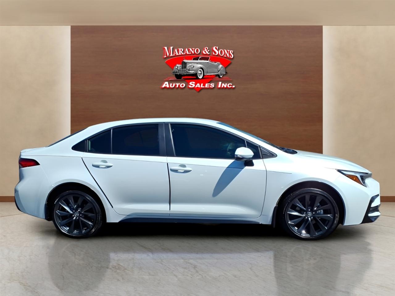 Toyota Corolla SE CVT (Natl) 2026
