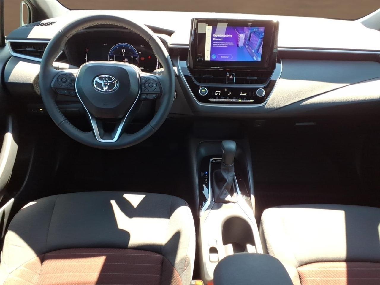 Toyota Corolla SE CVT (Natl) 2026