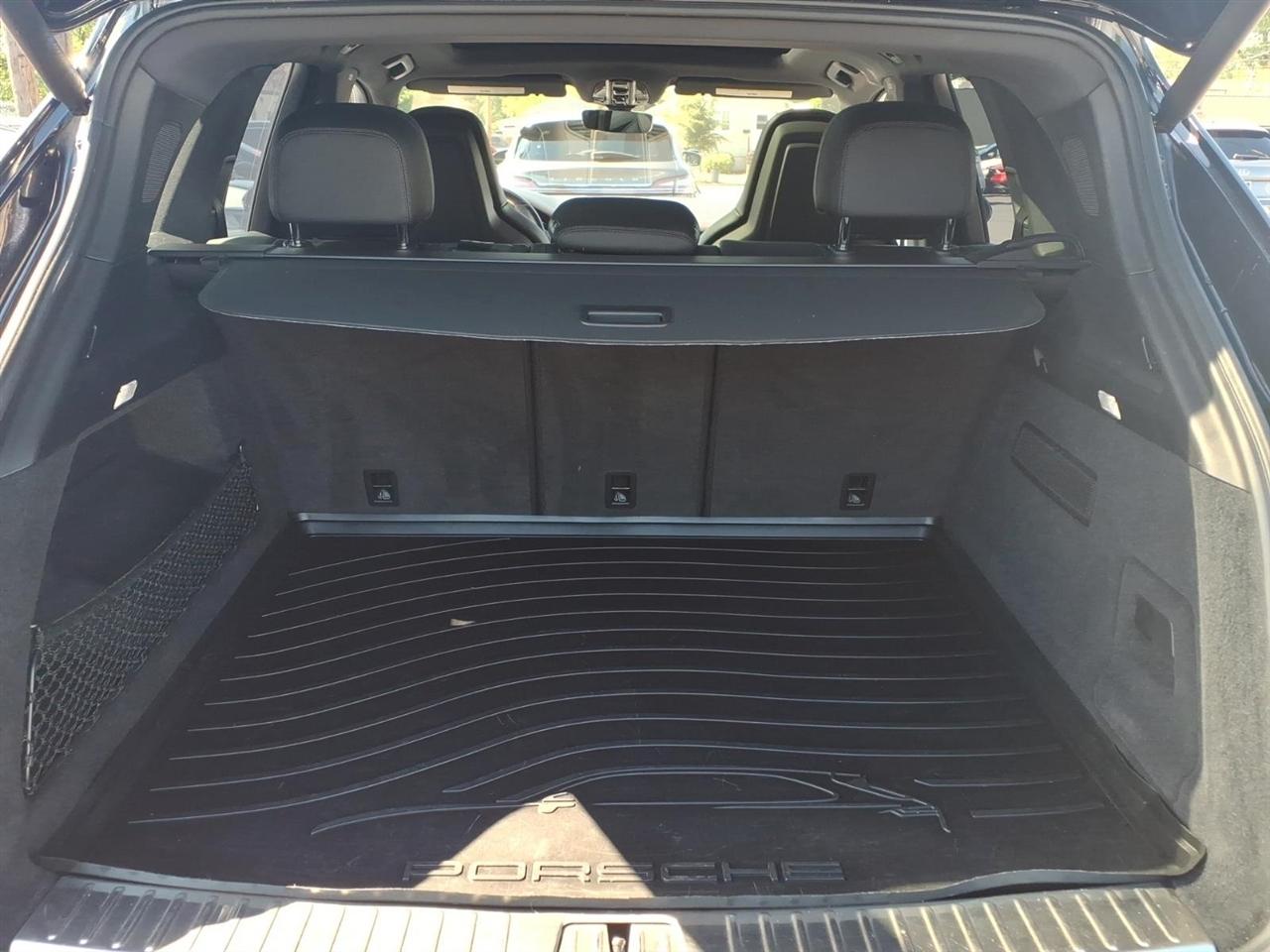 Porsche Cayenne AWD 2019
