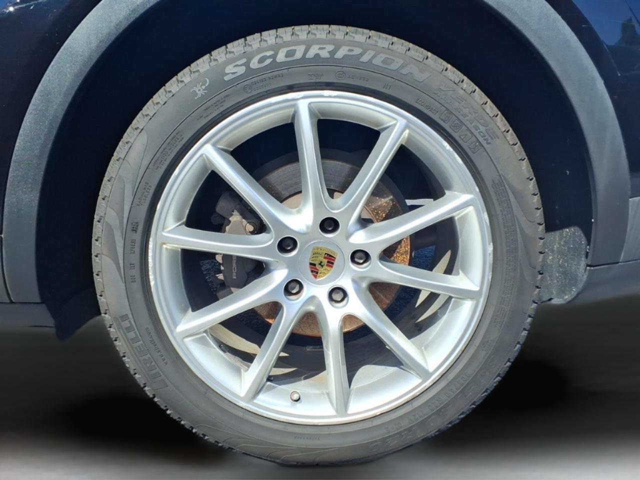 Porsche Cayenne  2019