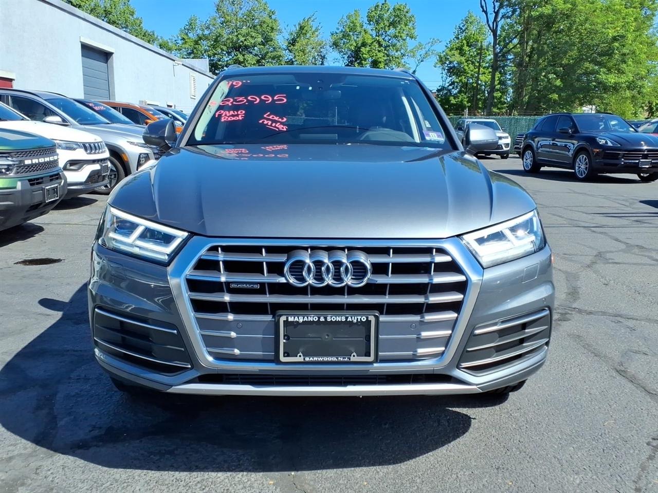 Audi Q5 Premium Plus 45 TFSI quattro 2019