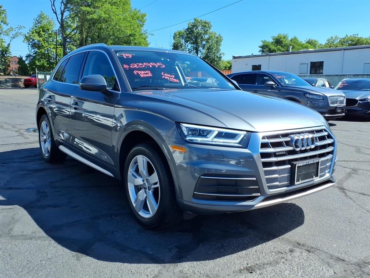 Audi Q5 Premium Plus 45 TFSI quattro 2019