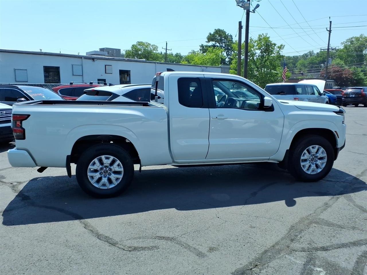 Nissan Frontier King Cab 4x4 SV Auto 2023