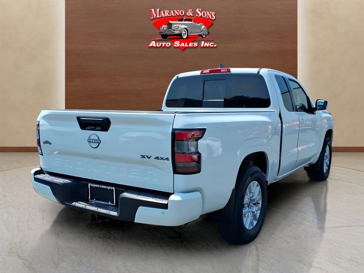 Nissan Frontier King Cab 4x4 SV Auto 2023