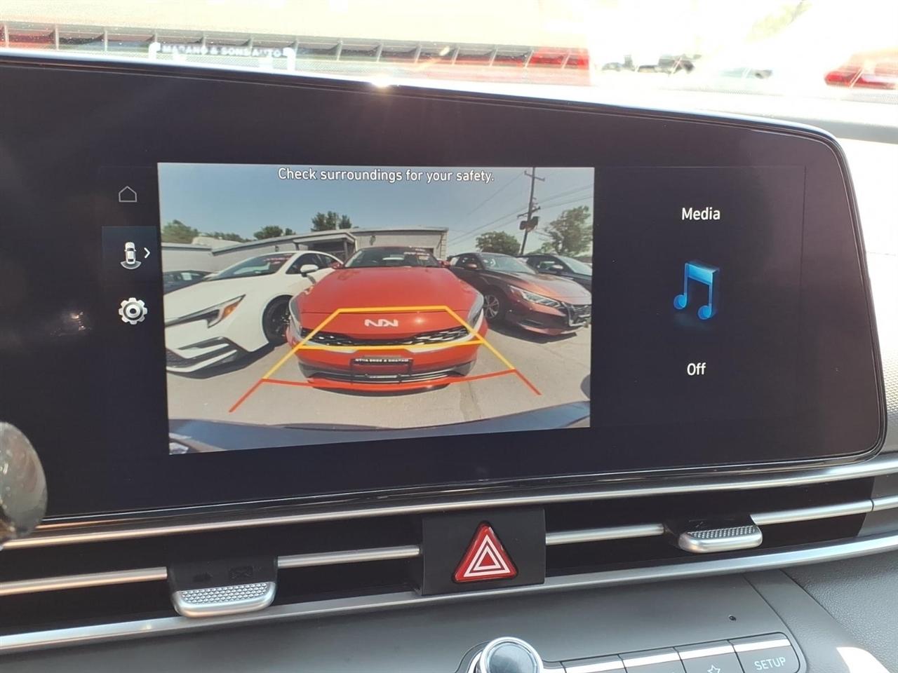 Hyundai Elantra SEL IVT 2023