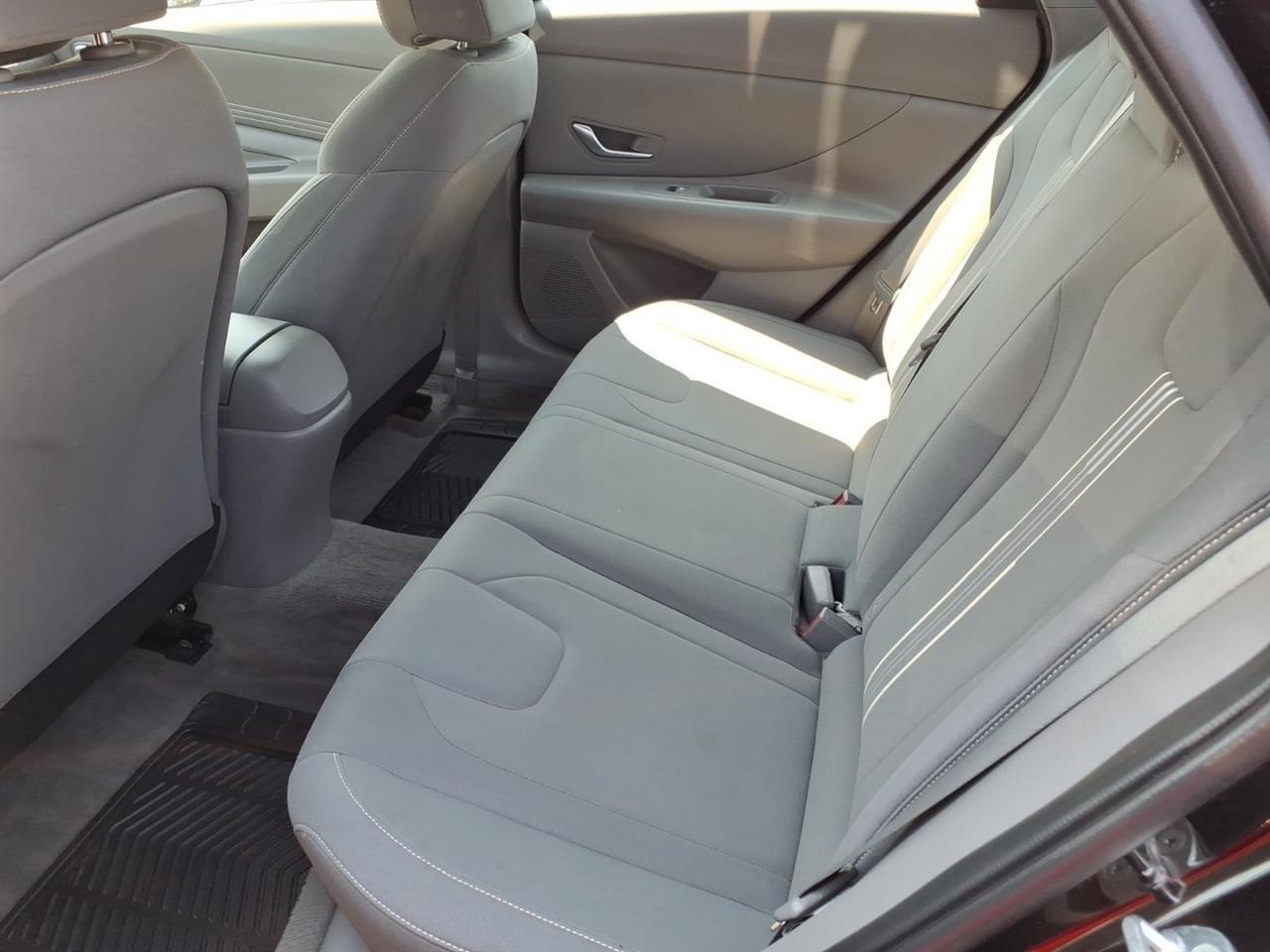 Hyundai Elantra SEL IVT 2023