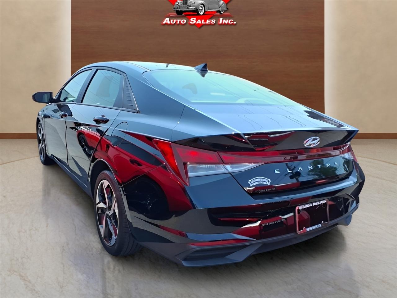 Hyundai Elantra SEL IVT 2023