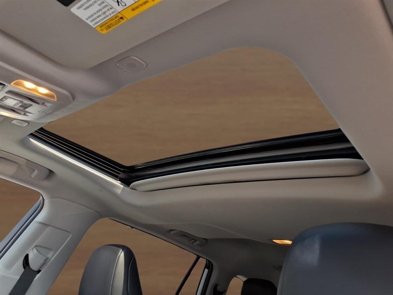 Toyota Highlander Platinum AWD (Natl) 2023