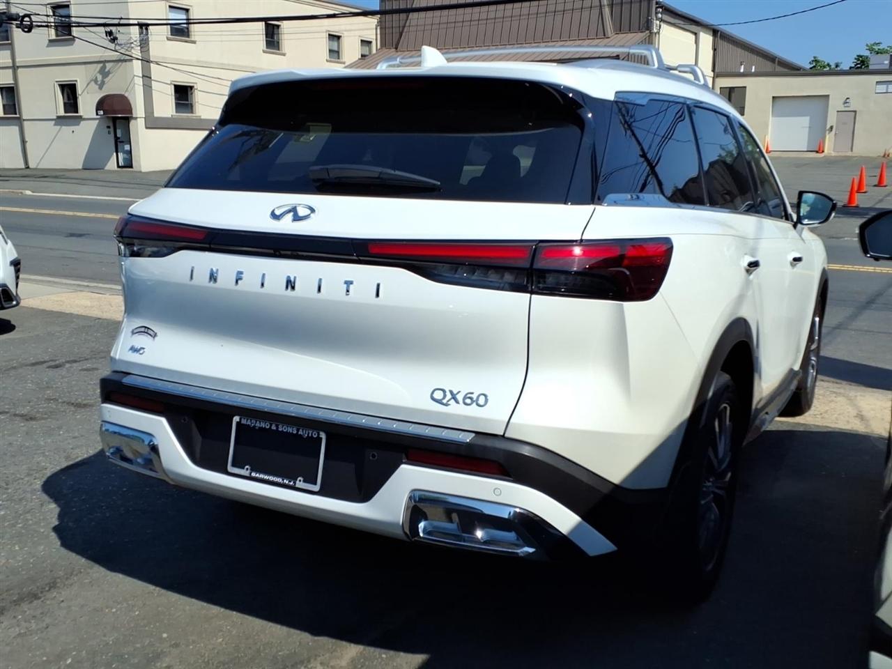Infiniti QX60 SENSORY AWD 2022