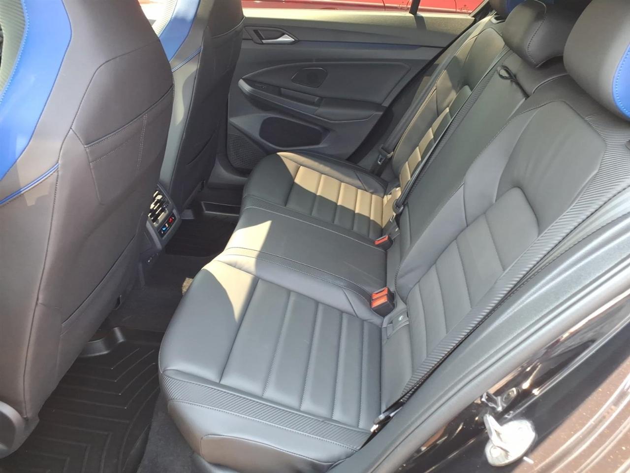 Volkswagen Golf R 2.0T DSG 2023