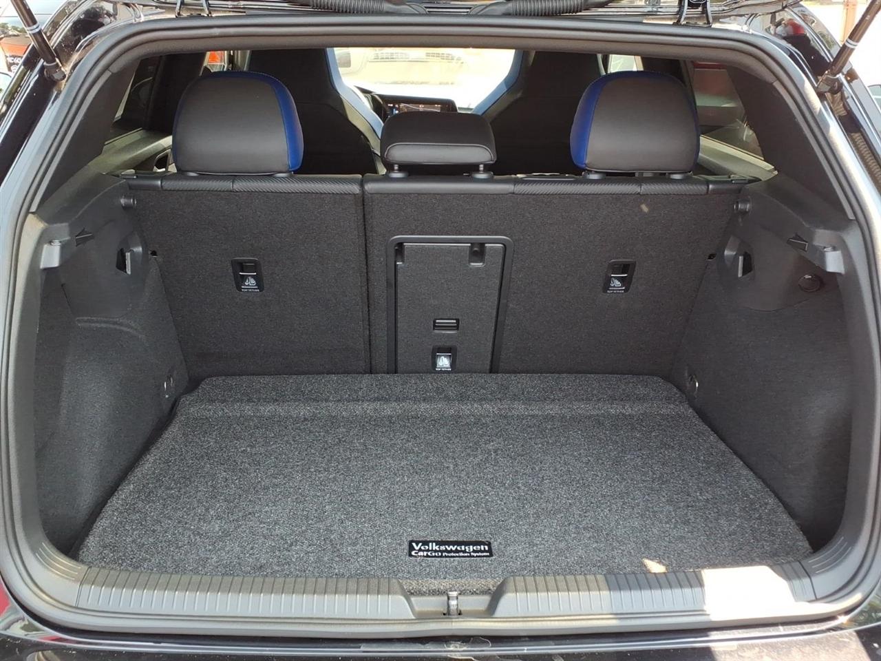 Volkswagen Golf R 2.0T DSG 2023
