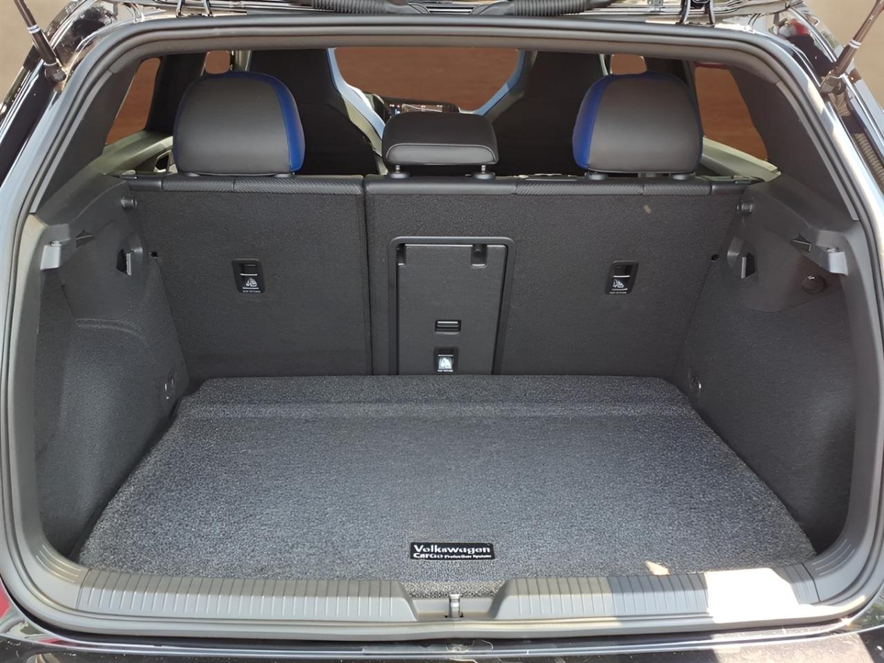 Volkswagen Golf R 2.0T DSG 2023