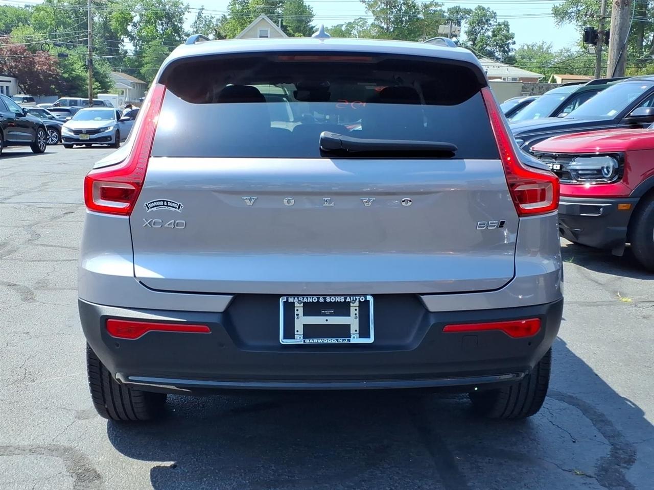 Volvo XC40 B5 AWD Plus 2026