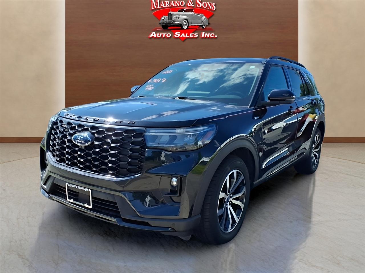 2025 Ford Explorer ST-Line 4WD