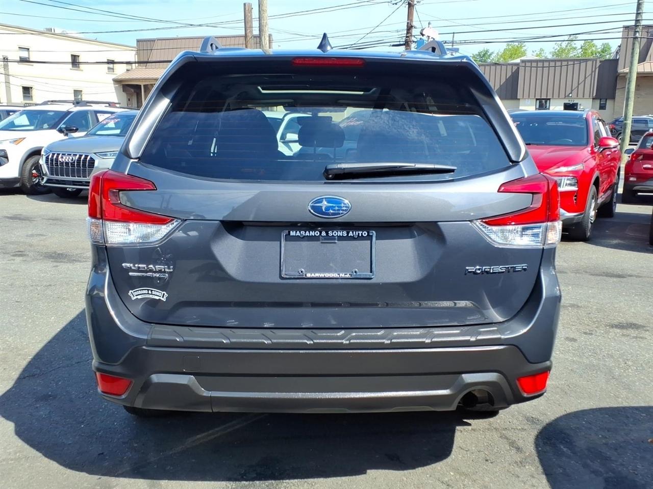 Subaru Forester Premium AWD 2024