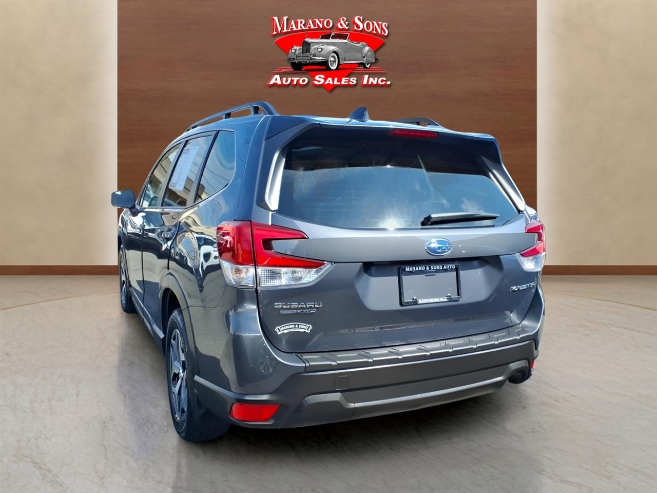 Subaru Forester Premium AWD 2024