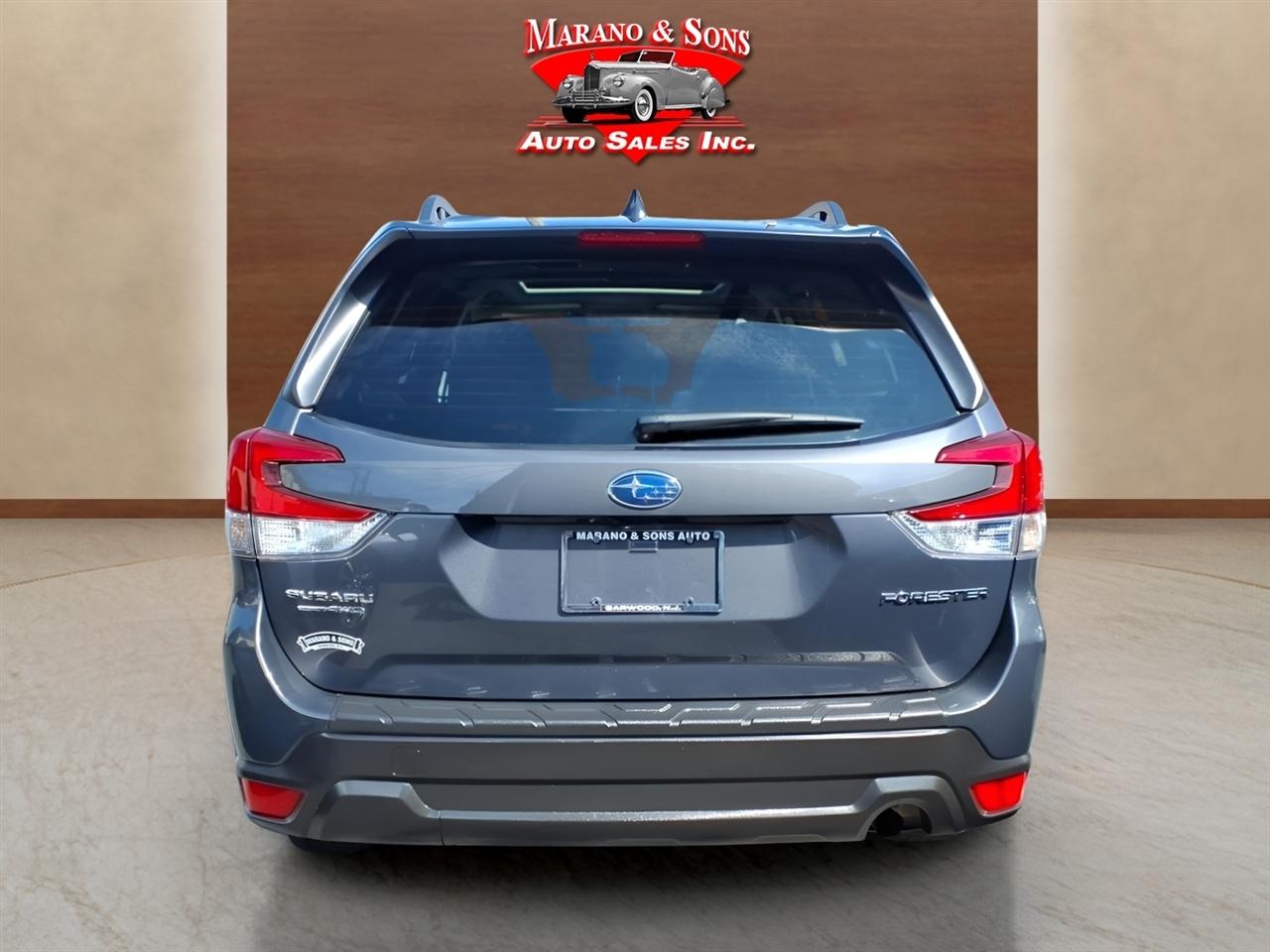Subaru Forester Premium AWD 2024