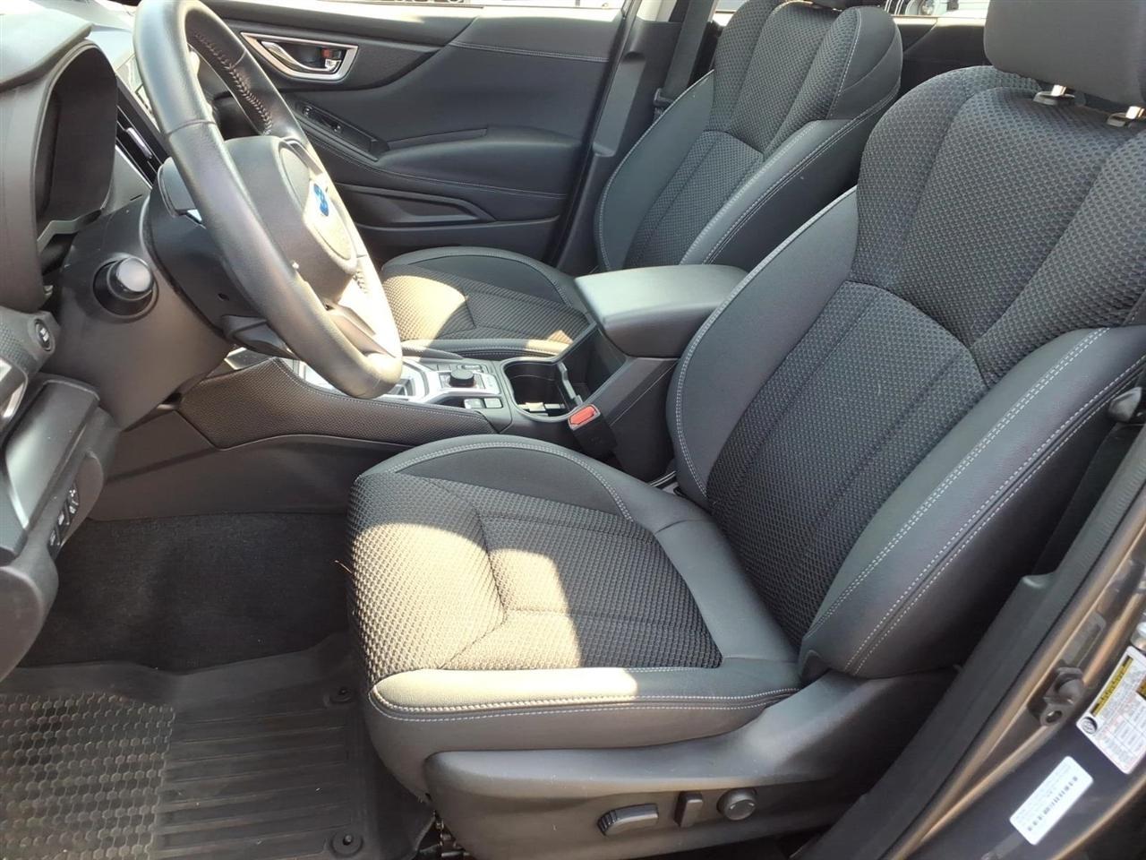 Subaru Forester Premium AWD 2024