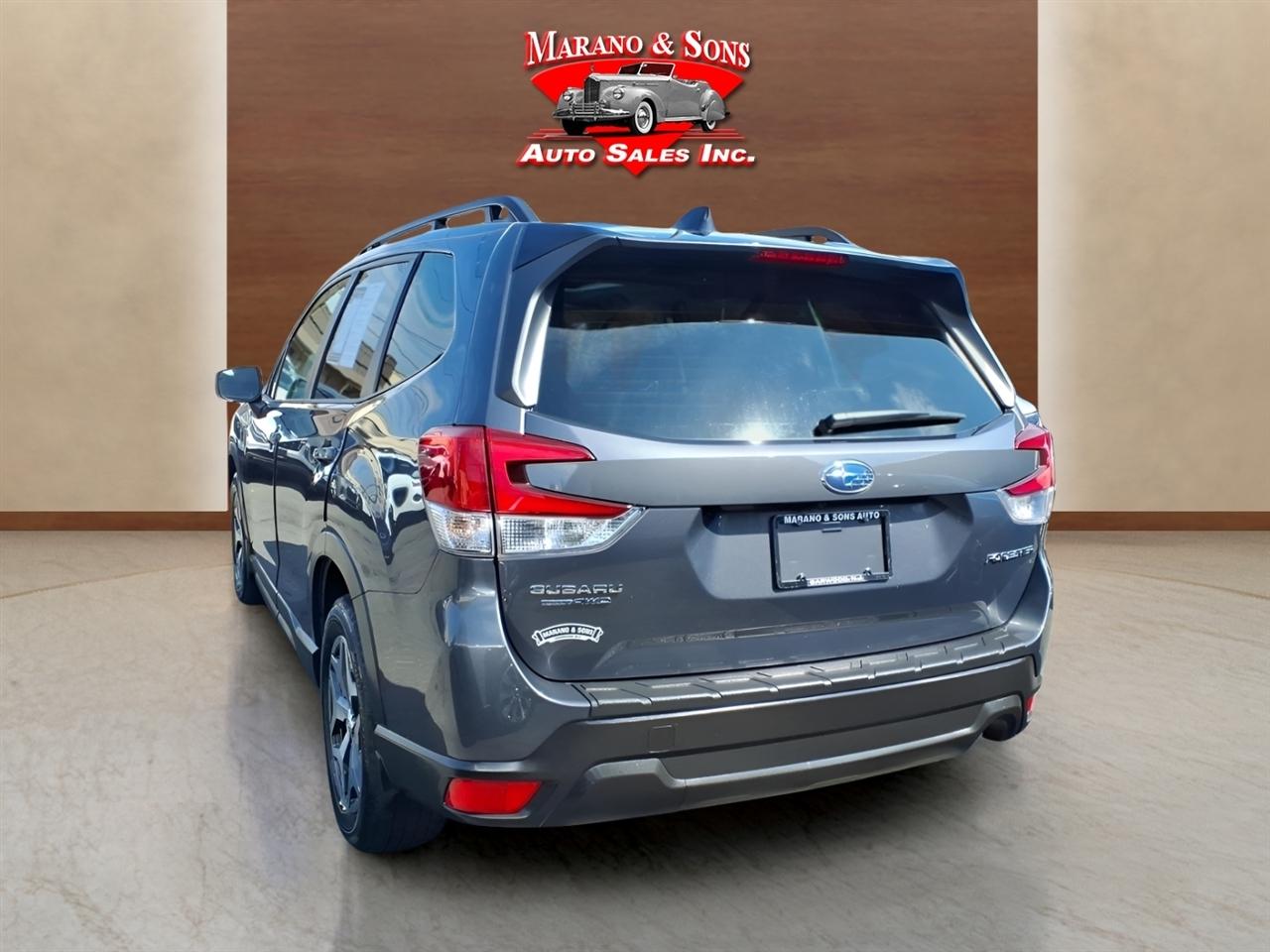 Subaru Forester Premium AWD 2024