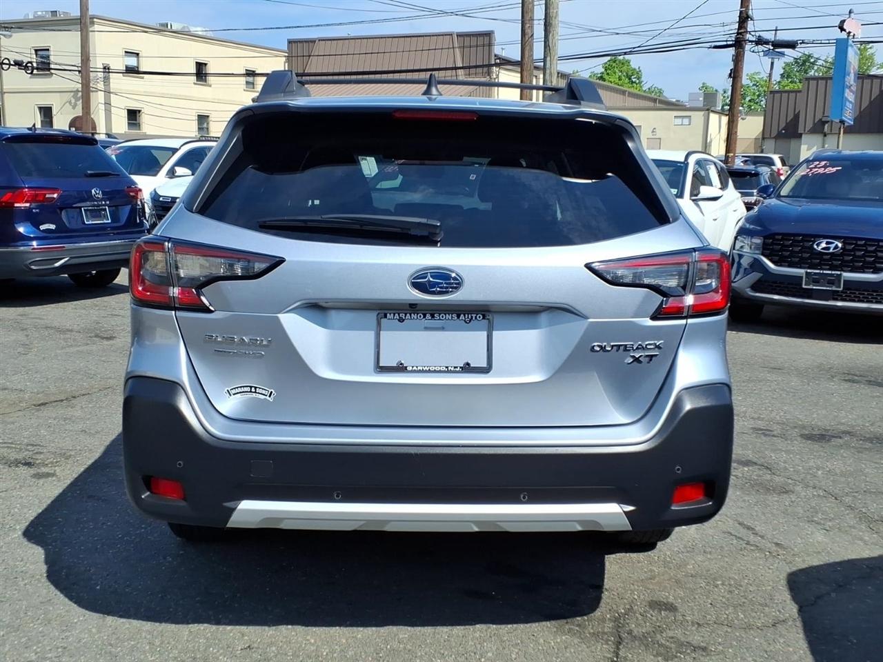 Subaru Outback Limited XT CVT 2023