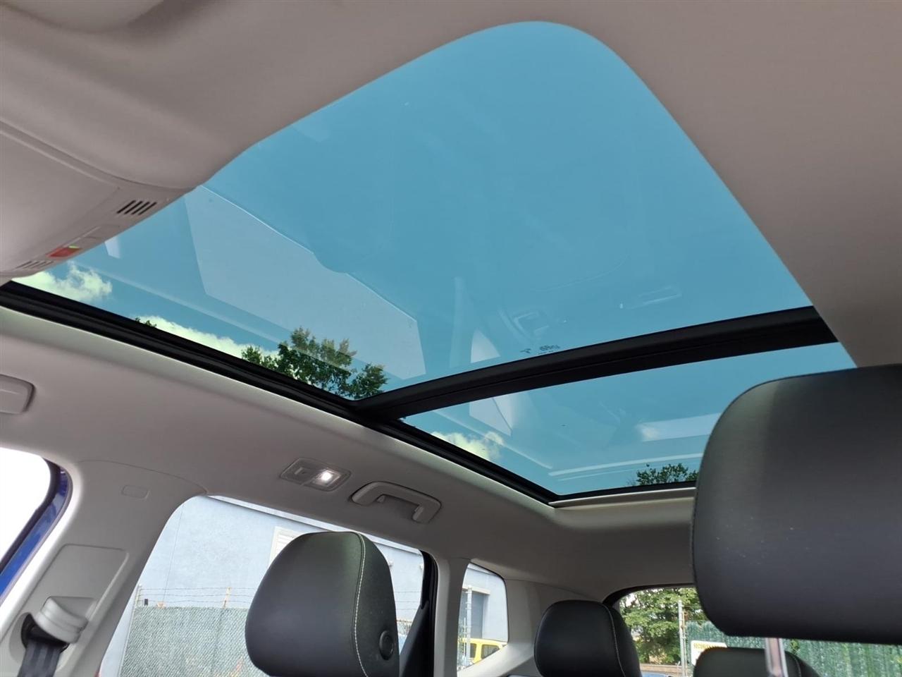 Volkswagen Taos SEL 4MOTION 2024