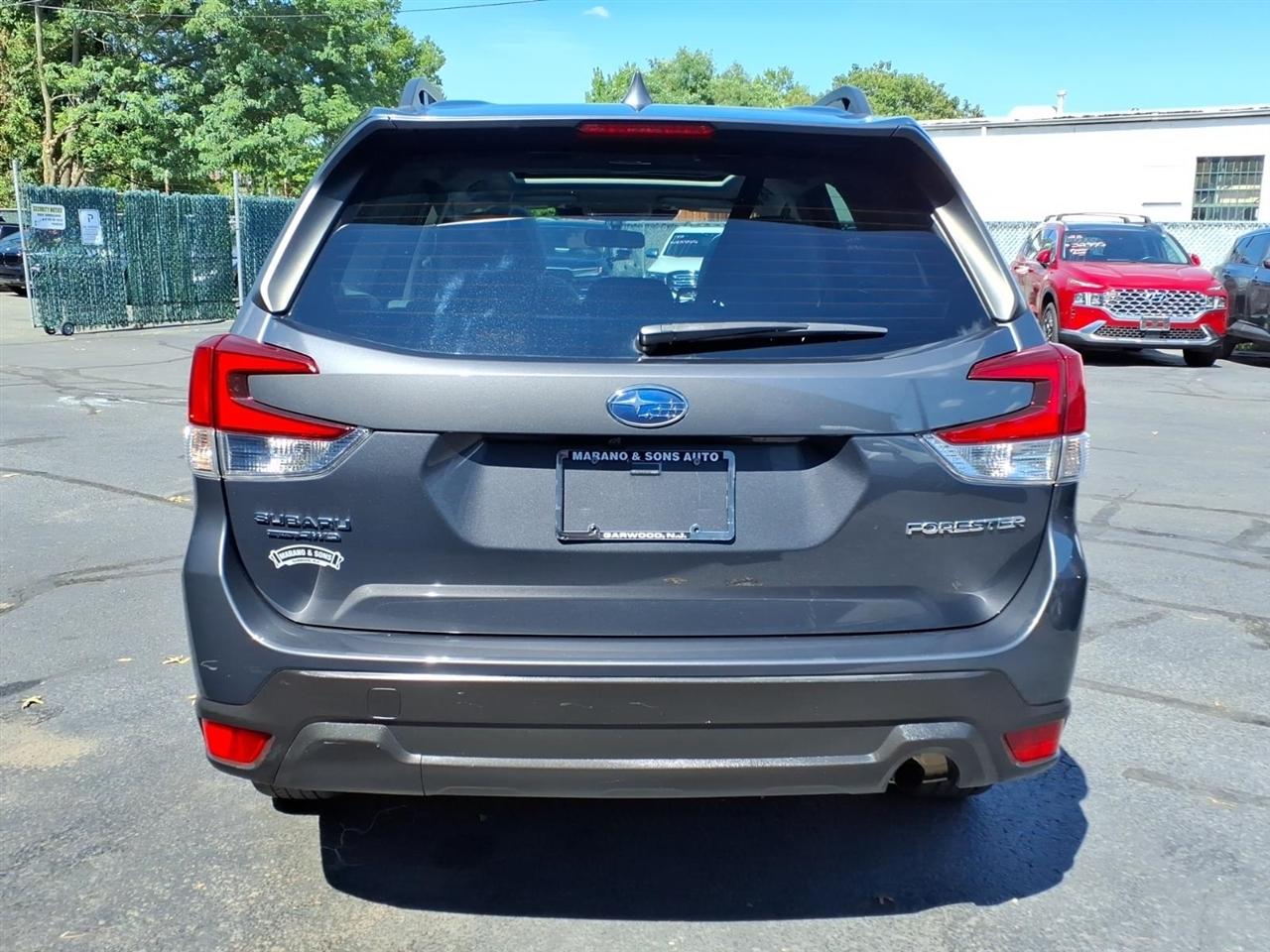 Subaru Forester Premium CVT 2023
