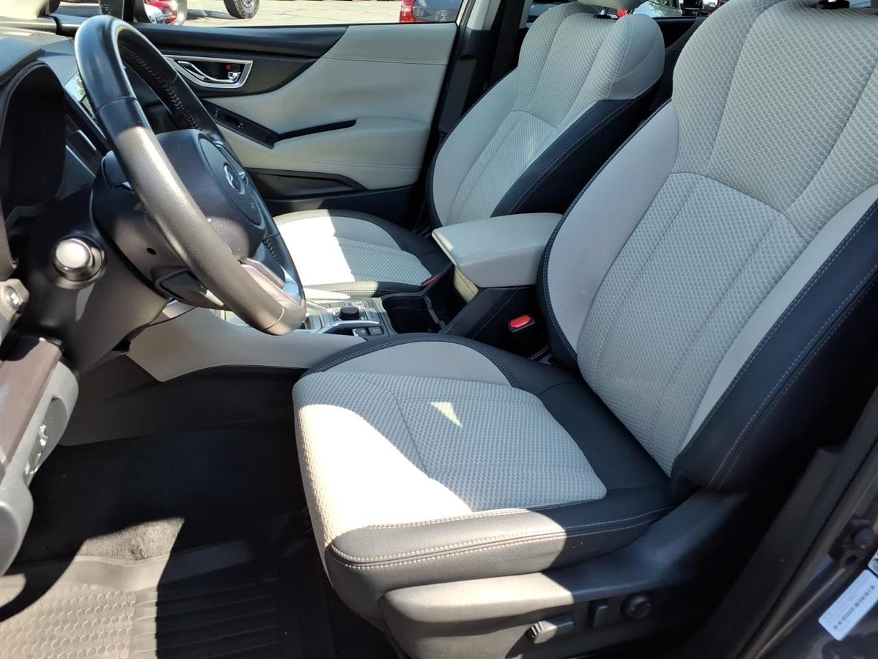 Subaru Forester Premium CVT 2023