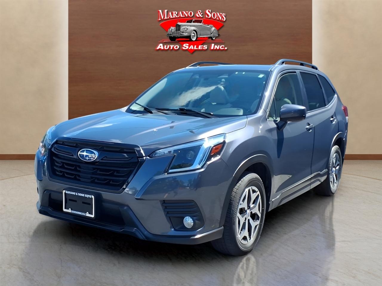 2023 Subaru Forester Premium CVT