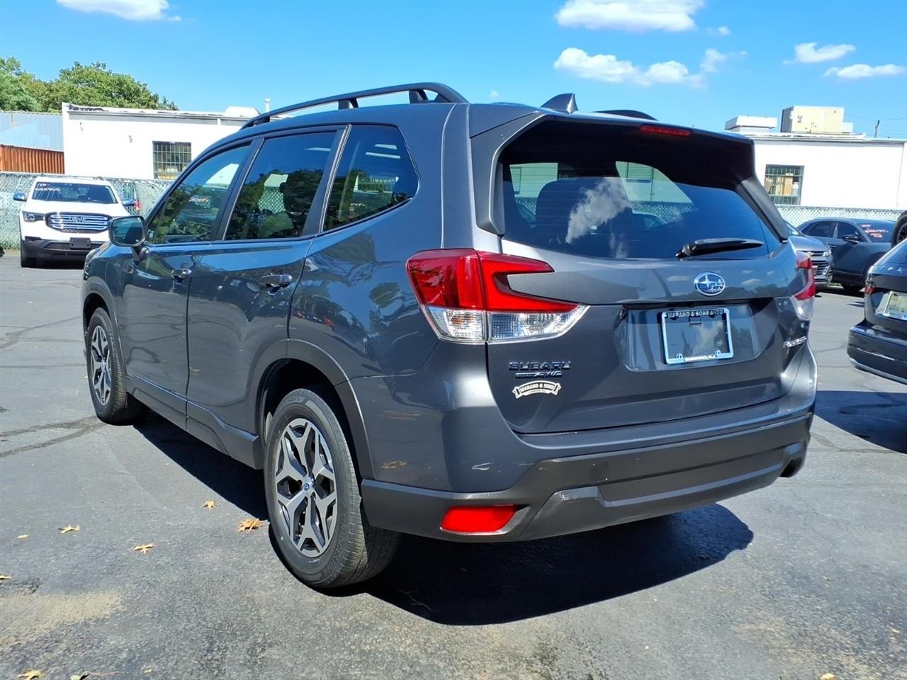 Subaru Forester Premium CVT 2023