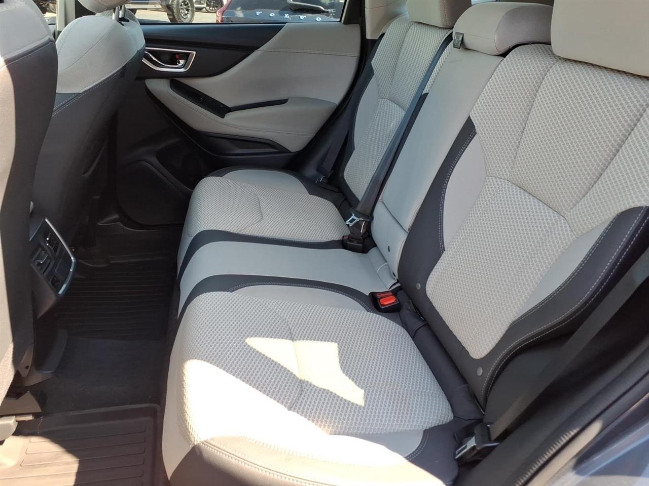 Subaru Forester Premium CVT 2023