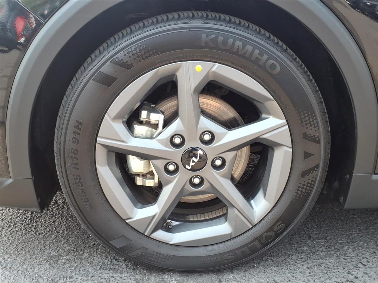 Kia K4 LXS FWD 2025
