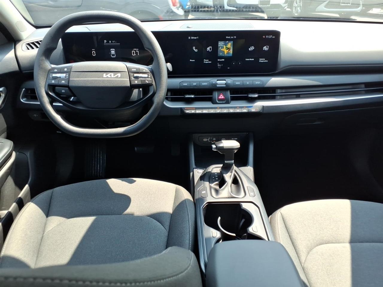Kia K4 LXS FWD 2025