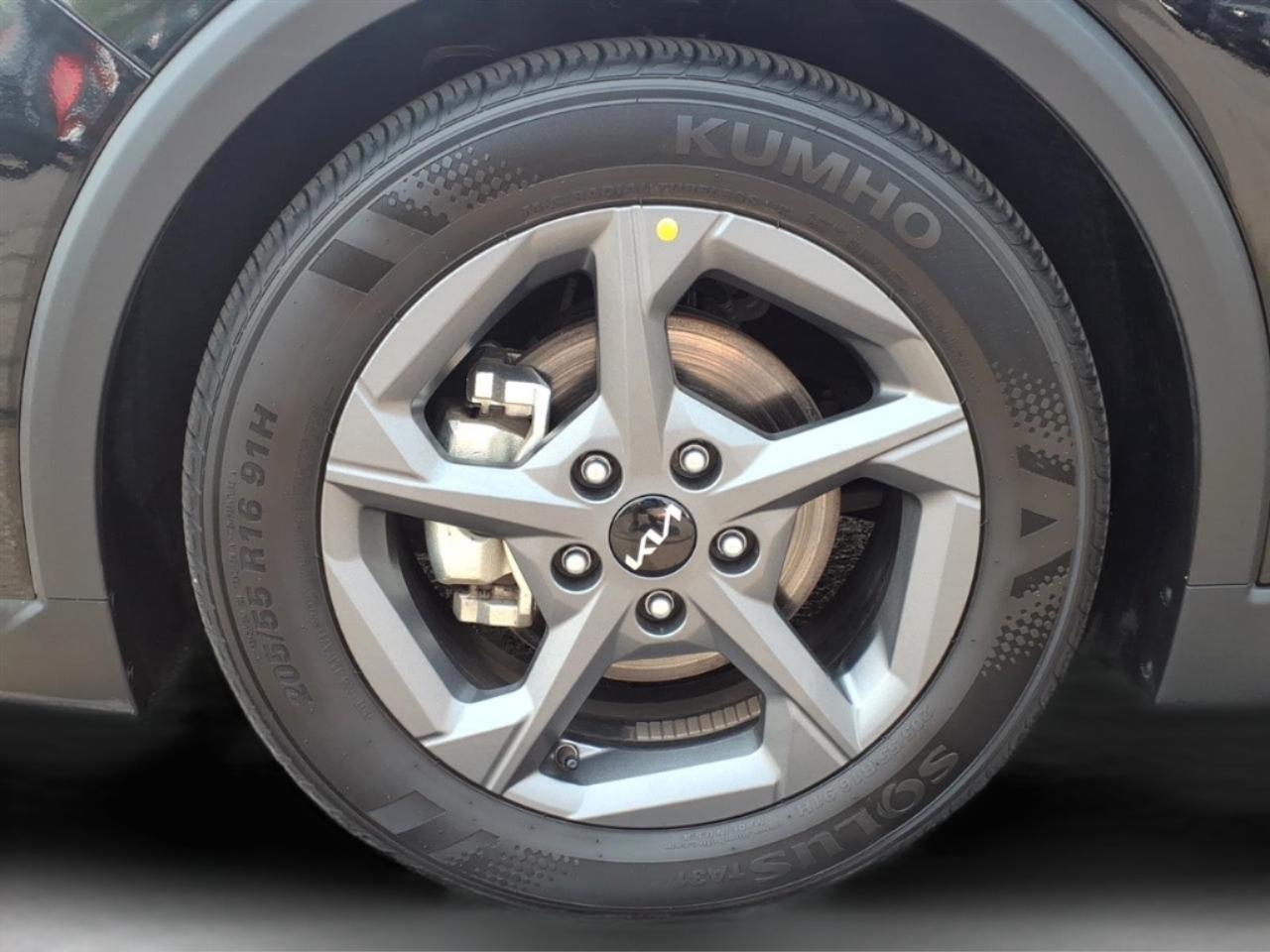 Kia K4 LXS FWD 2025
