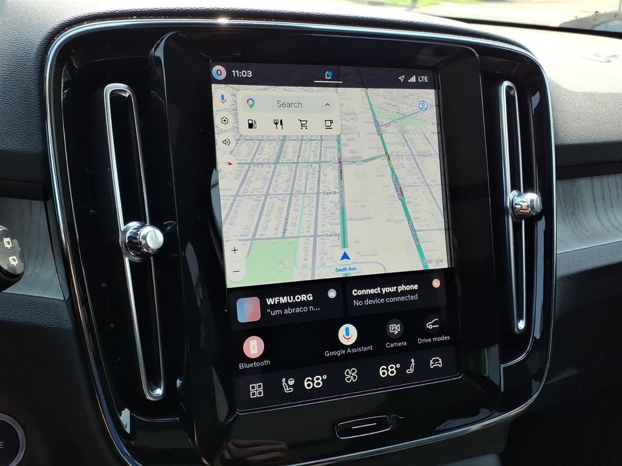 Volvo XC40 B5 AWD Plus 2026