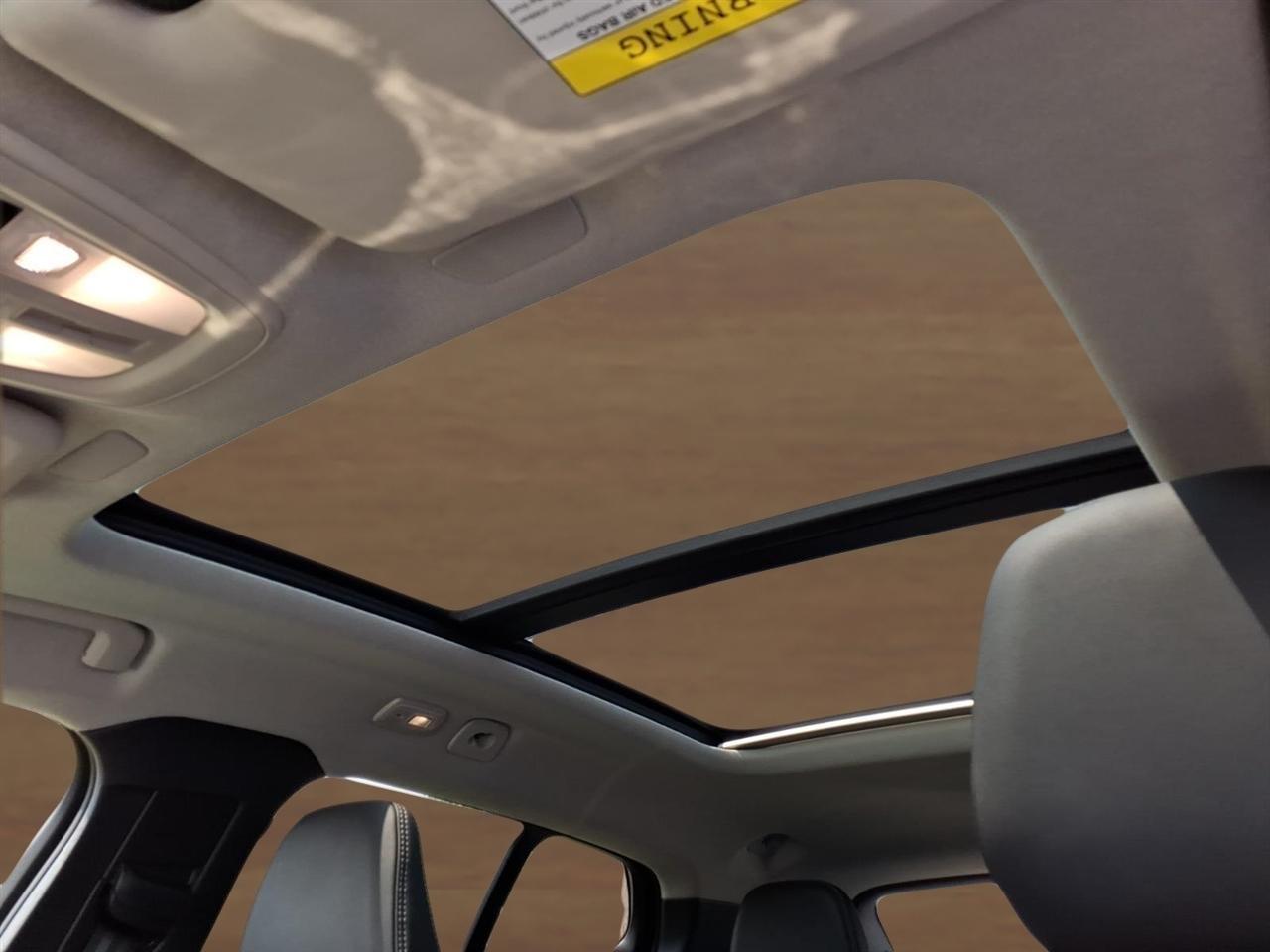 Volvo XC40 B5 AWD Plus 2026