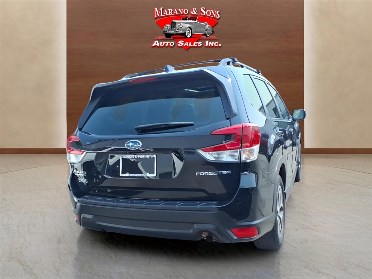 Subaru Forester Premium CVT 2023