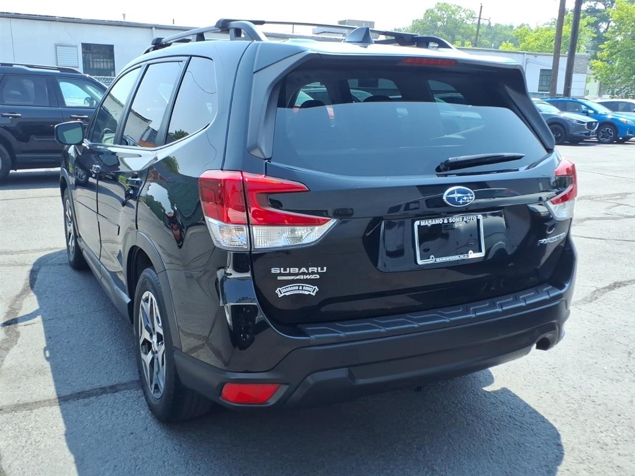 Subaru Forester Premium CVT 2023
