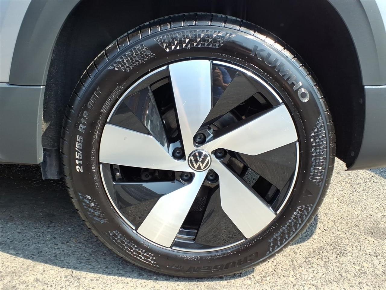 Volkswagen Taos S 4MOTION 2025