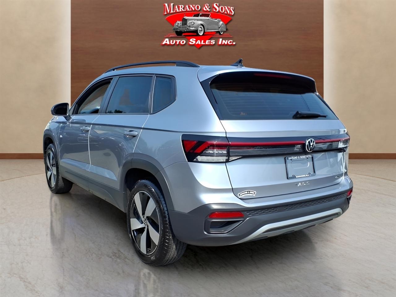 Volkswagen Taos S 4MOTION 2025