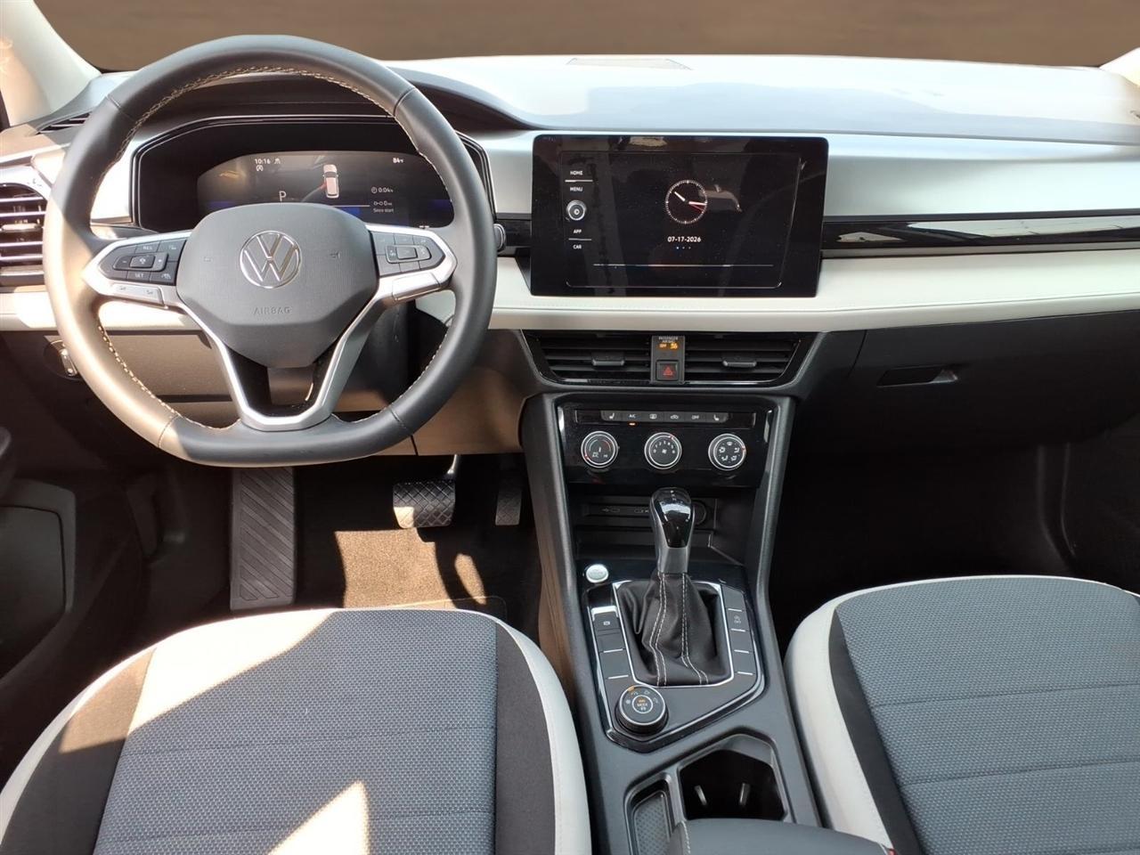 Volkswagen Taos S 4MOTION 2025