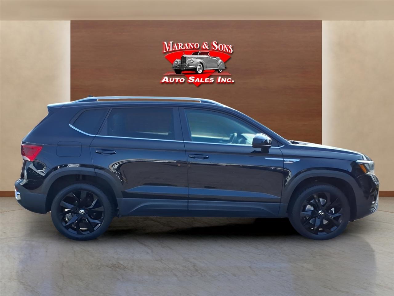 Volkswagen Taos SE FWD 2024